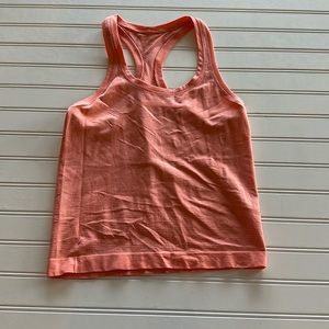 Lululemon tank top